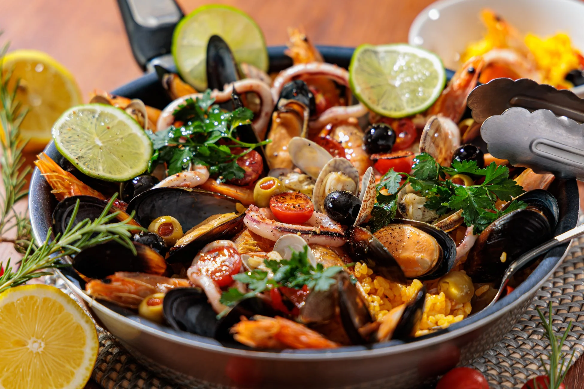 シーフードパエリア