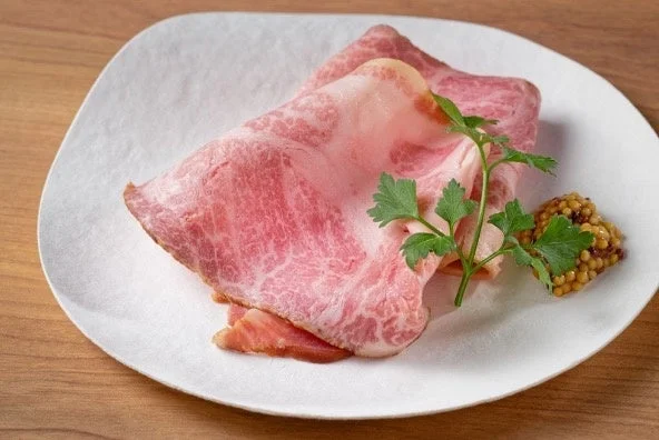 自然熟成豚のロースハム