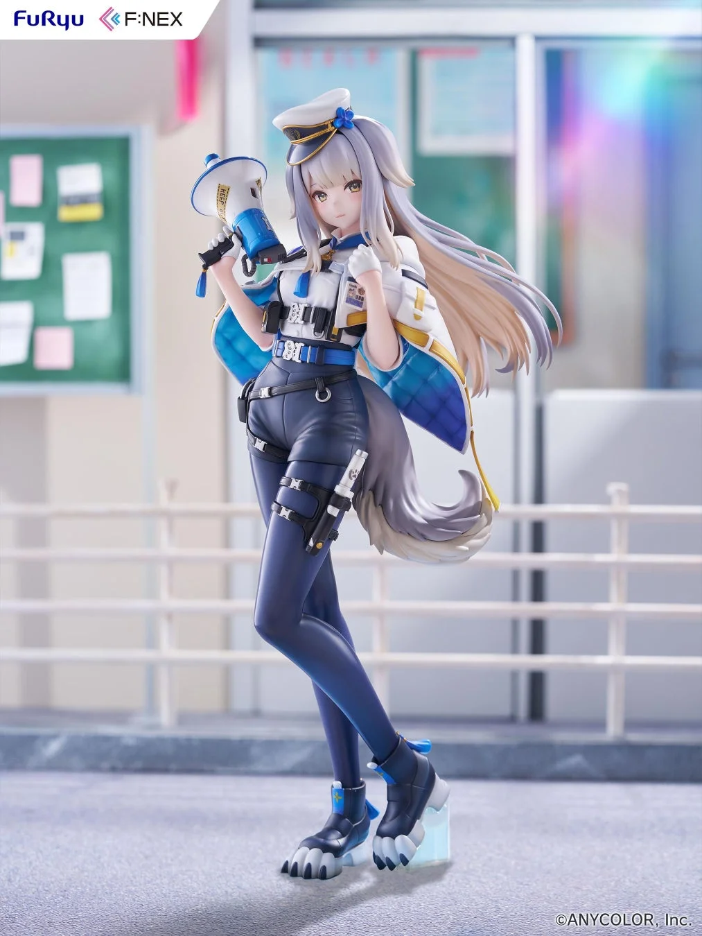 美少女、警官風