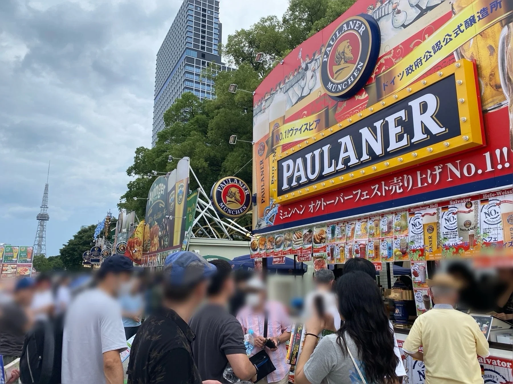 パウラナービールブースの様子