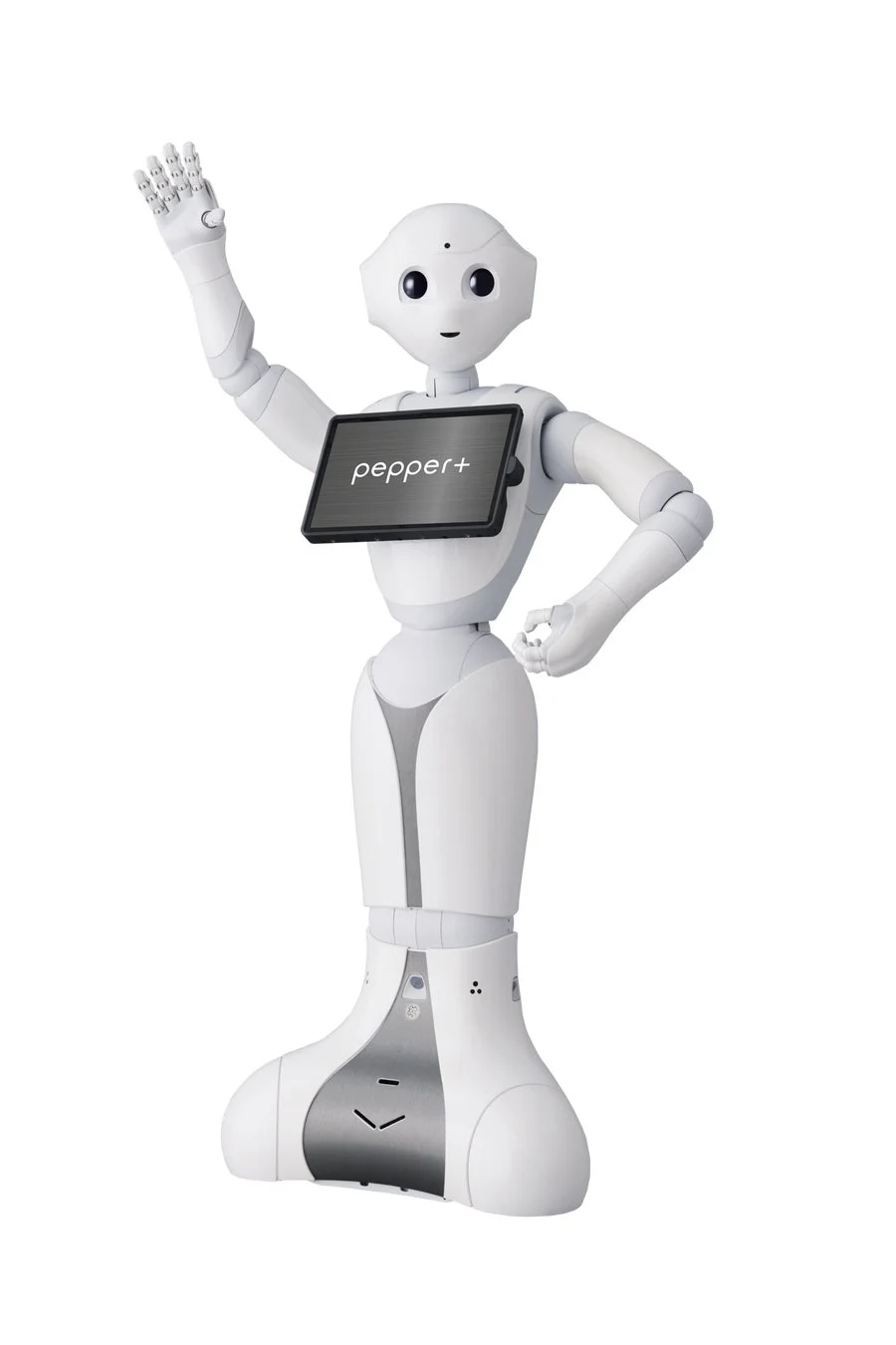 胸に「pepper+」と表示された白い人型ロボット「Pepper」が片手を上げて挨拶している様子